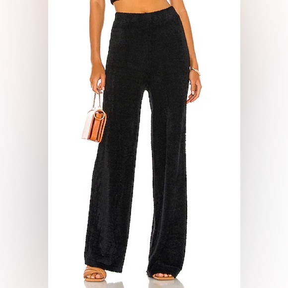 Amanda Uprichard Charlett cozy set - Picture 3 of 6